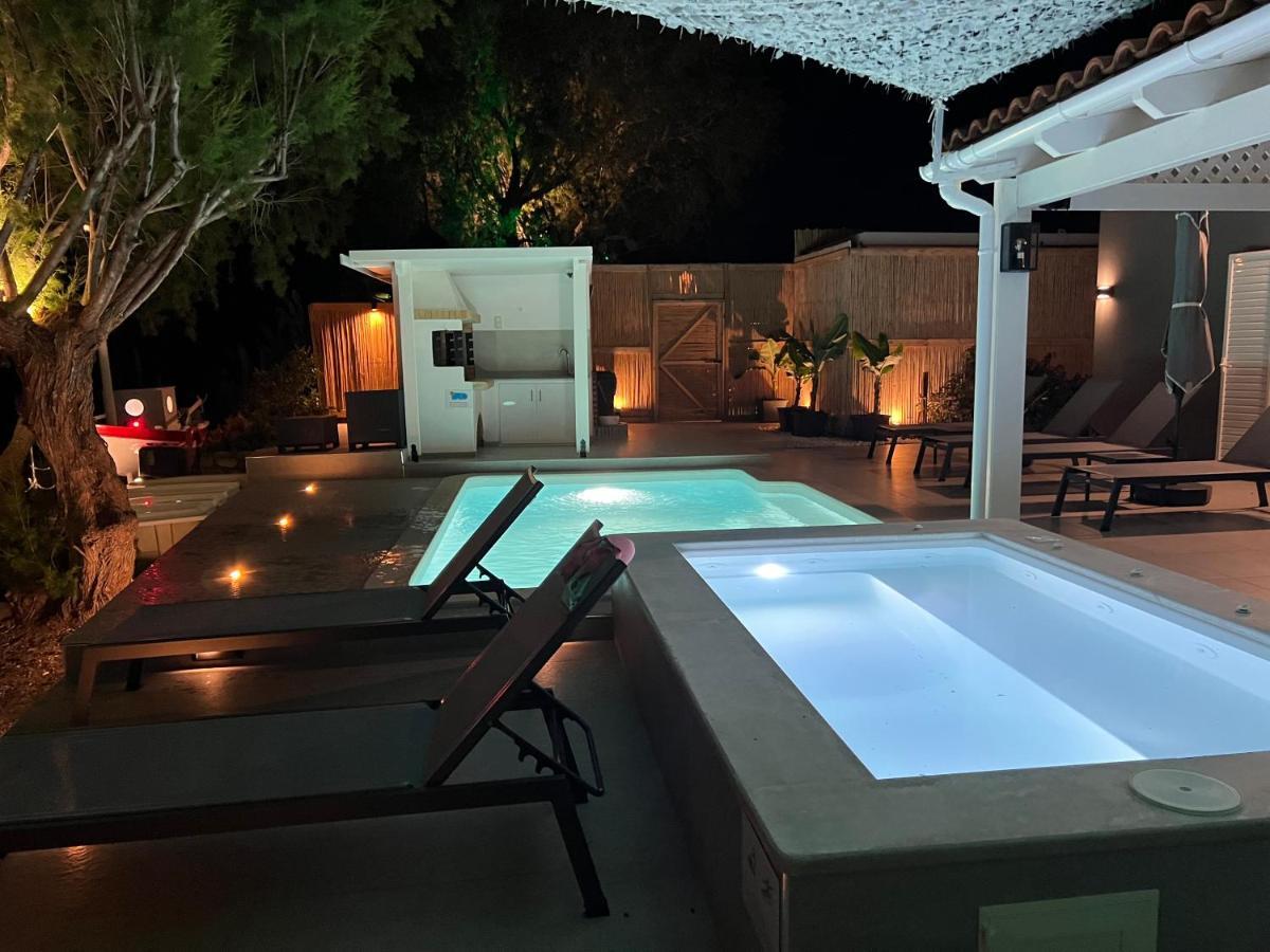 Willa Nikkon Luxury Living Arvi  Zewnętrze zdjęcie